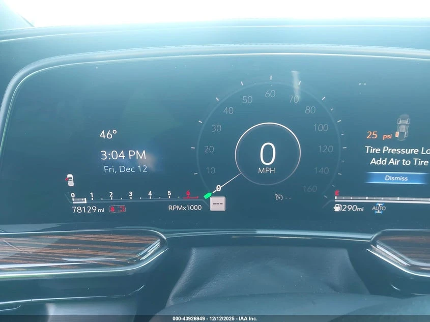 Cadillac Escalade 6.2l 4Wd Premium Luxury, снимка 7 - Автомобили и джипове - 53817656