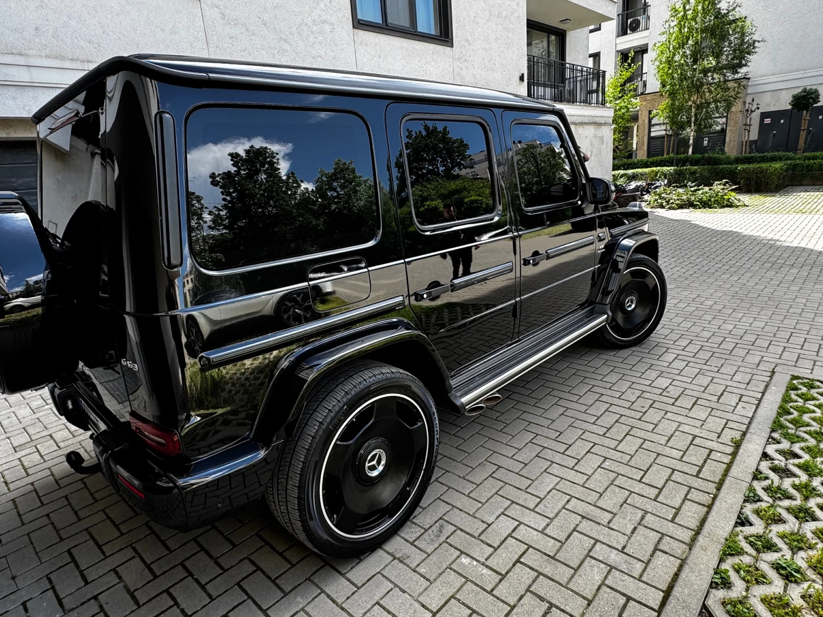 Mercedes-Benz G 63 AMG AMG, снимка 8 - Автомобили и джипове - 54804010