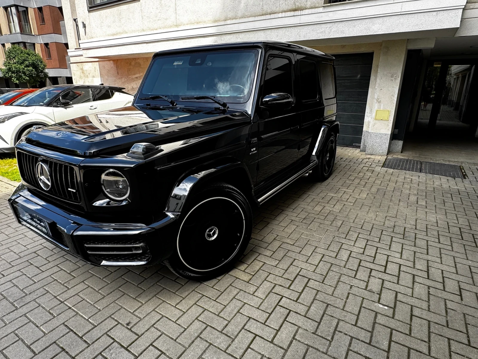 Mercedes-Benz G 63 AMG AMG, снимка 5 - Автомобили и джипове - 54804010
