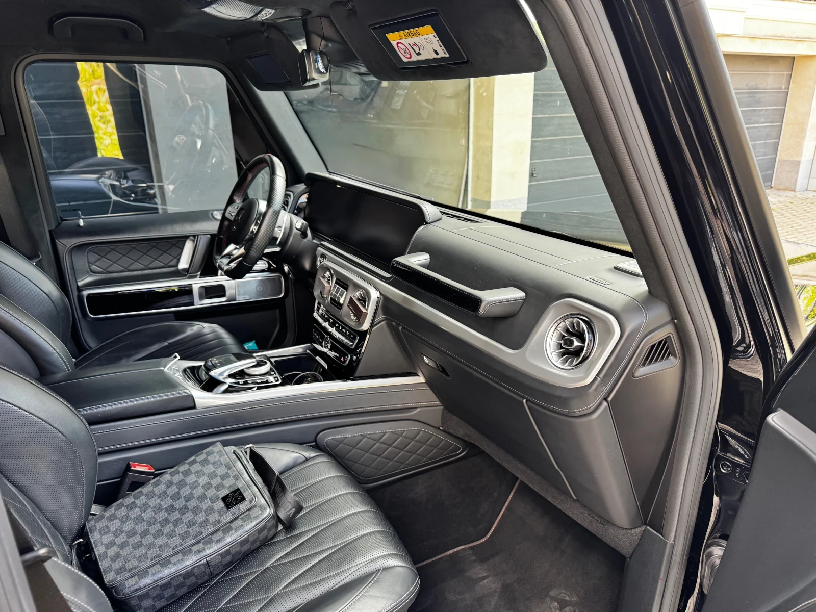Mercedes-Benz G 63 AMG AMG, снимка 9 - Автомобили и джипове - 54804010