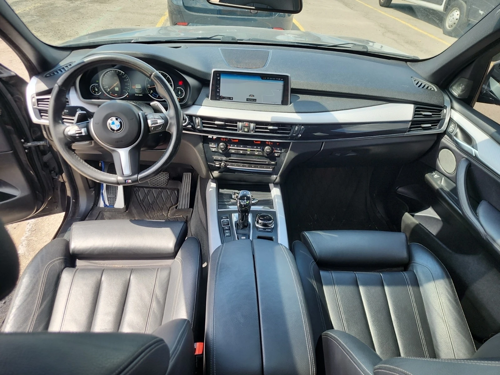 BMW X5 35i * M ПАКЕТ * HEAD UP * HK * СЕРВИЗНА ИСТОРИЯ * , снимка 7 - Автомобили и джипове - 55254153