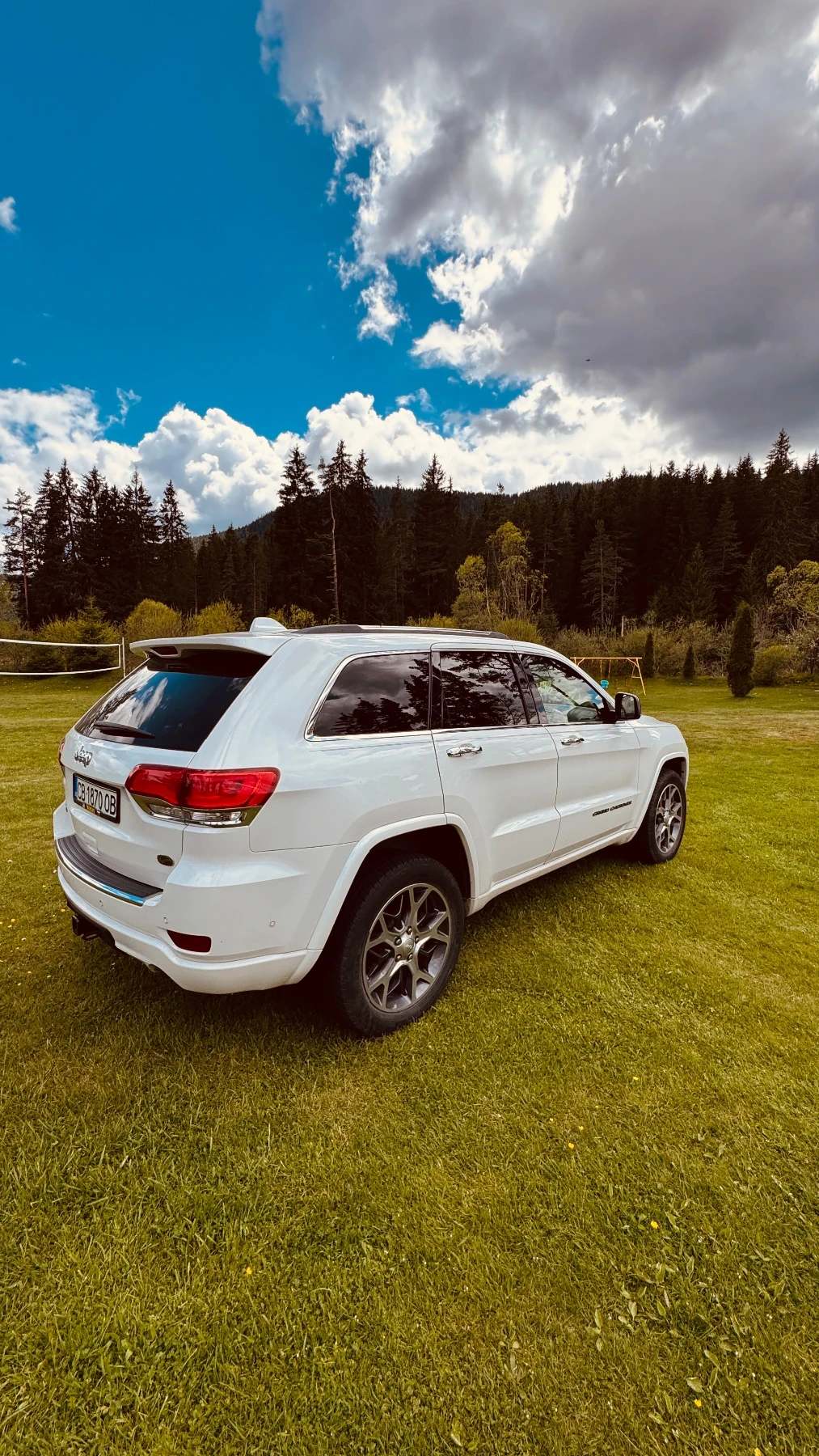 Jeep Grand cherokee Overland 5.7 Gaz, снимка 3 - Автомобили и джипове - 55367535