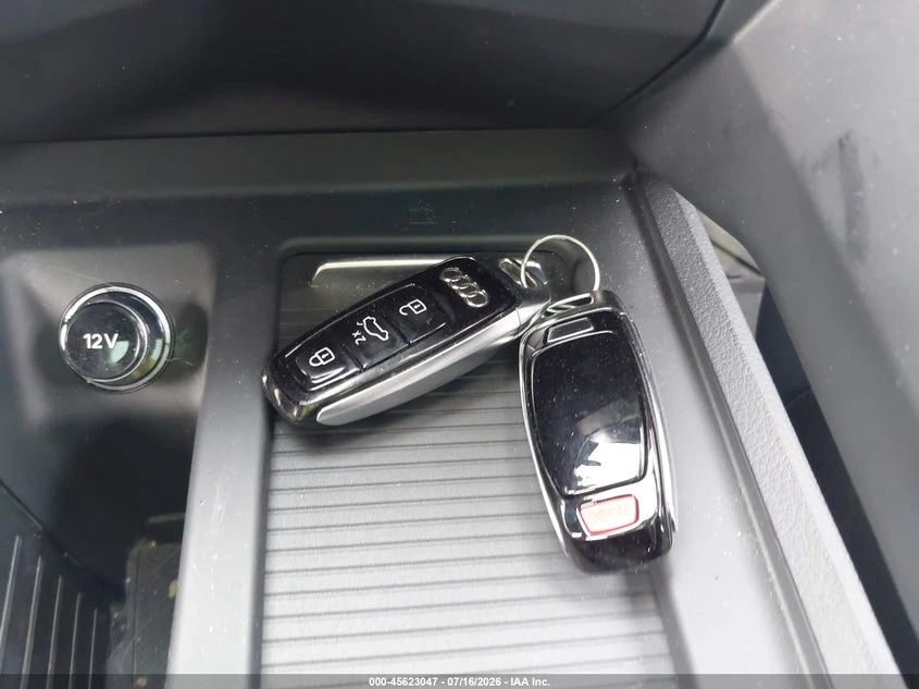 Audi Q8 E-Tron Premium Plus Quattro, снимка 11 - Автомобили и джипове - 55534860