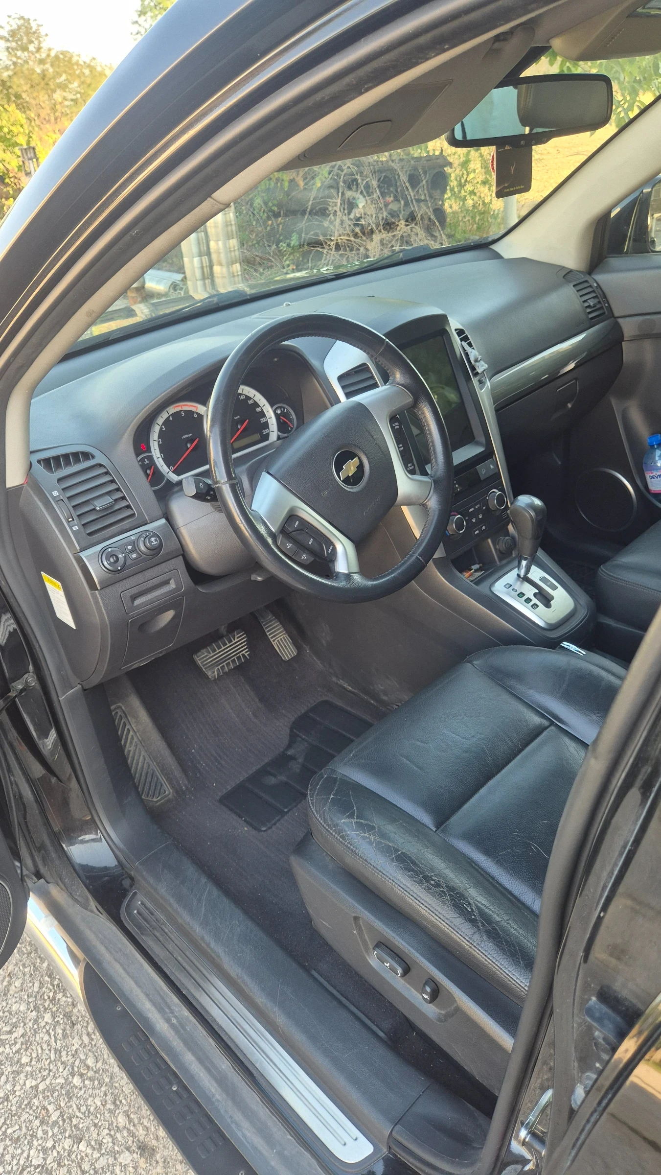 Chevrolet Captiva, снимка 8 - Автомобили и джипове - 55890977