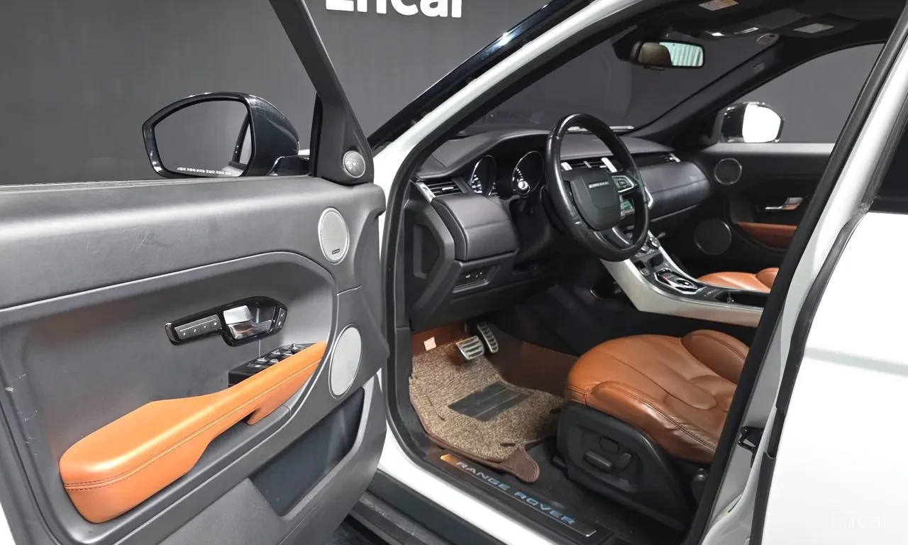 Land Rover Range Rover Evoque 2.2 SD4 Dynamic, снимка 10 - Автомобили и джипове - 56390217