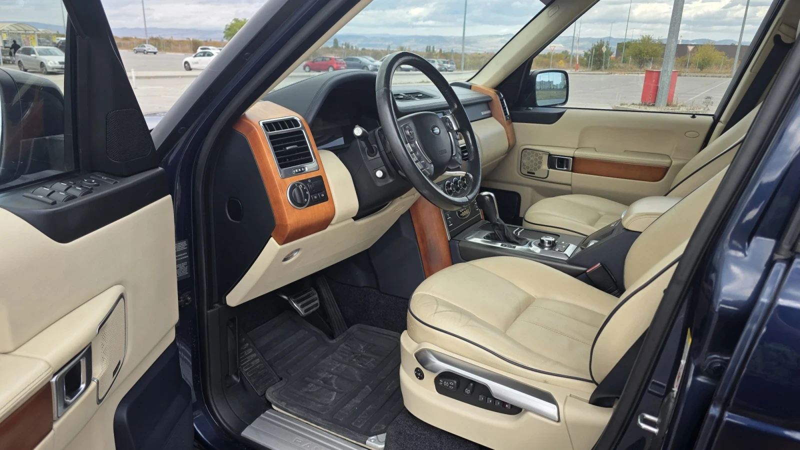 Land Rover Range rover 5.0 Overfinch, снимка 13 - Автомобили и джипове - 56450739