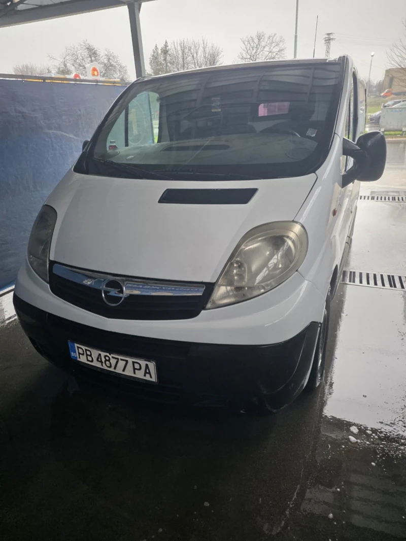 Opel Vivaro, снимка 2 - Бусове и автобуси - 53533860
