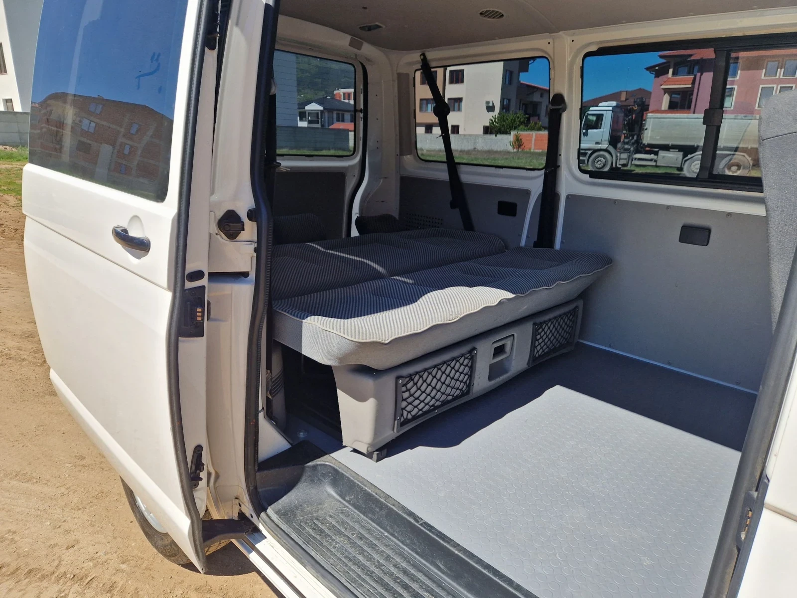 VW T6 Multivan , снимка 6 - Бусове и автобуси - 54319003