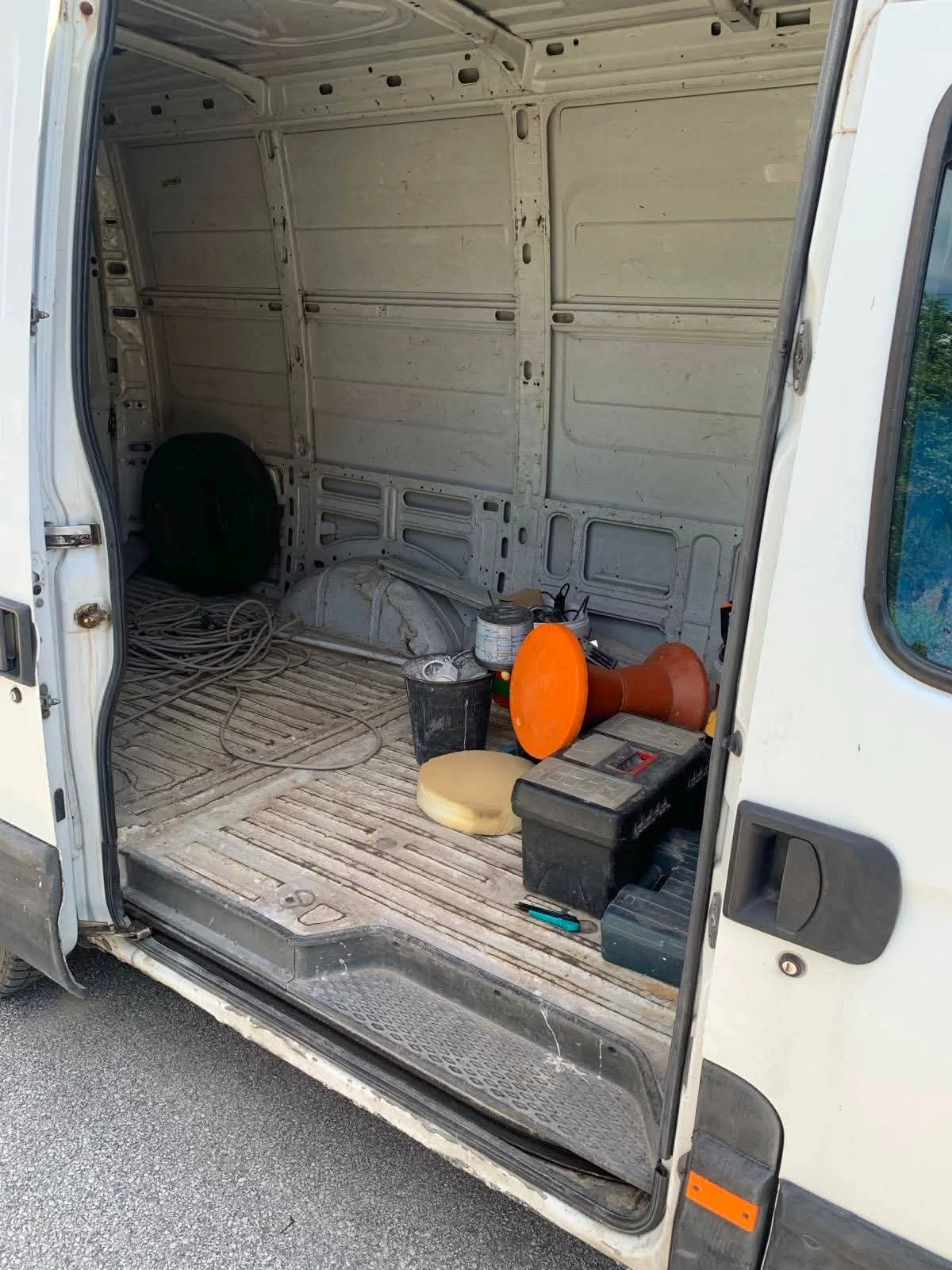 Iveco Daily Iveco Daily 35S13 2.5 TDI, снимка 6 - Бусове и автобуси - 55951713