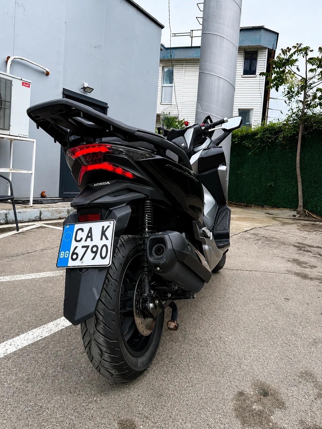 Honda Forza 300, снимка 2 - Мотоциклети и мототехника - 54581086