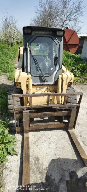 Челен товарач Gehl, снимка 4