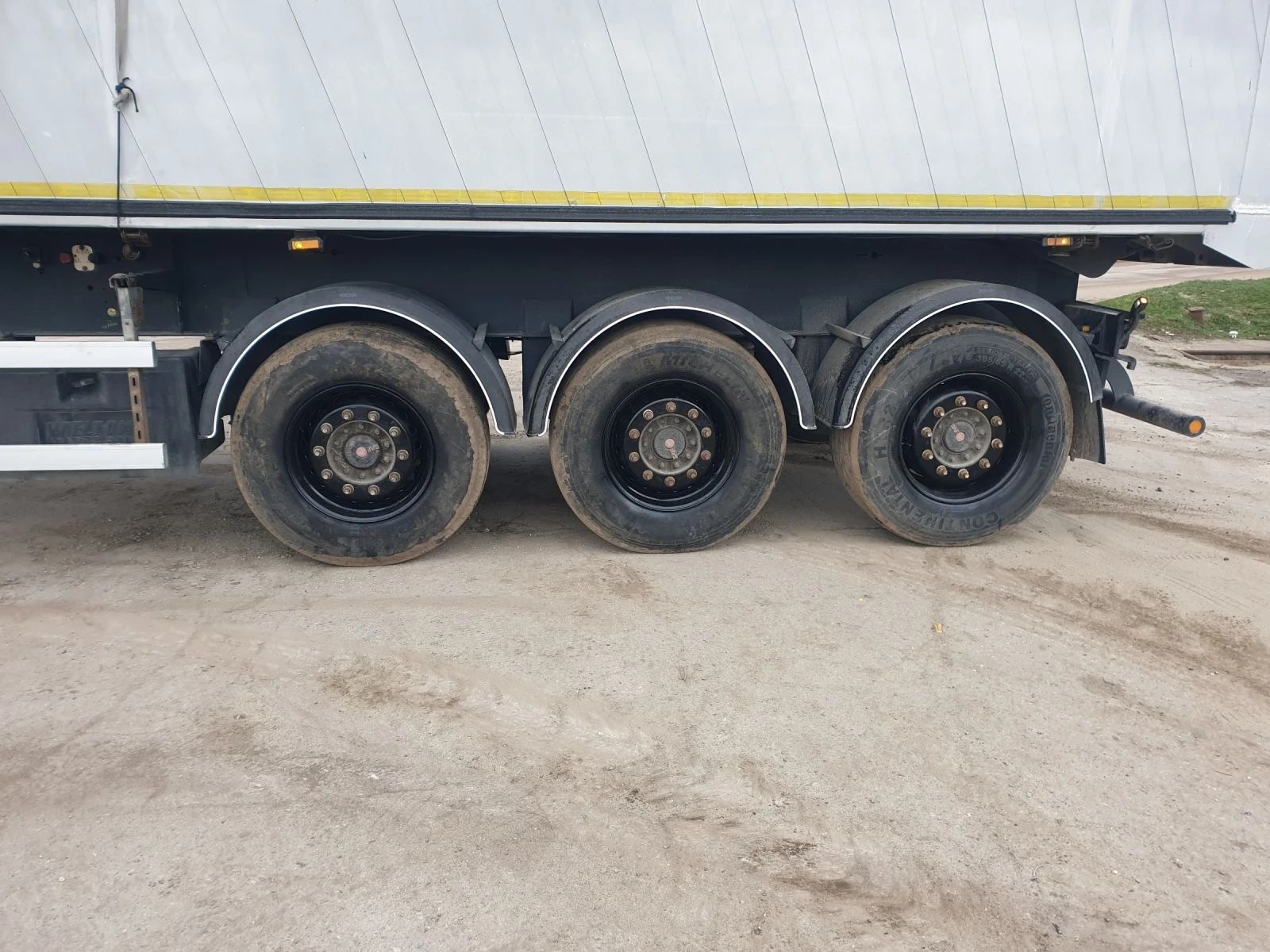 Полуремарке Wielton 51 m3, снимка 7 - Ремаркета - 53433925