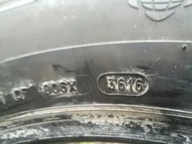 Гуми Зимни 255/55R20, снимка 8