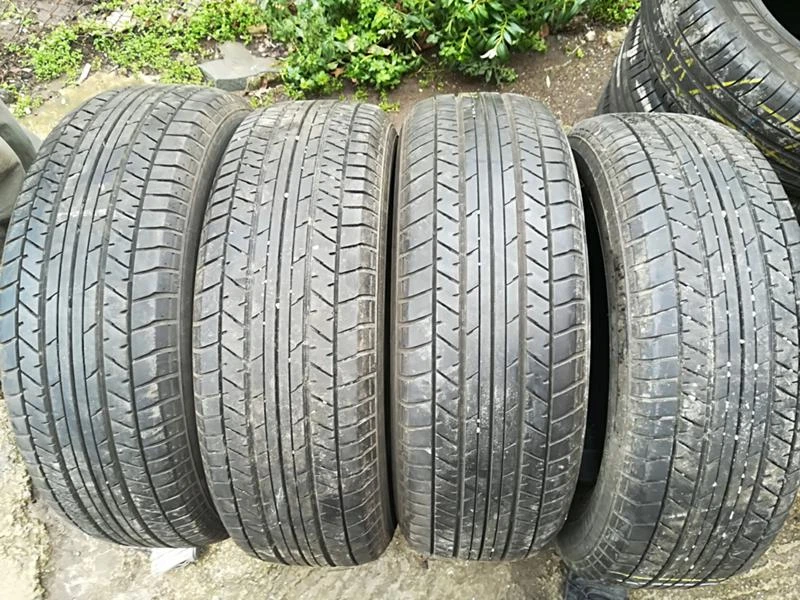 Гуми Летни 215/65R16, снимка 7 - Гуми и джанти - 26215450