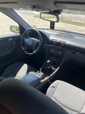Mercedes-Benz C 220, снимка 5