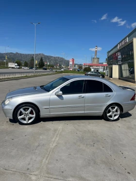 Mercedes-Benz C 220, снимка 2