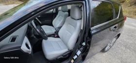 Toyota Auris 1.8 hybrid , снимка 9