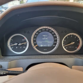 Mercedes-Benz 180, снимка 4