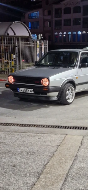 VW Golf 1.8 98 к.с. syncro, климатик, ABS - изображение 1