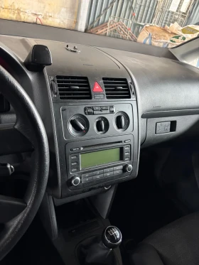 VW Touran - 2100 € / 4107.24 лв. - 82604140 7