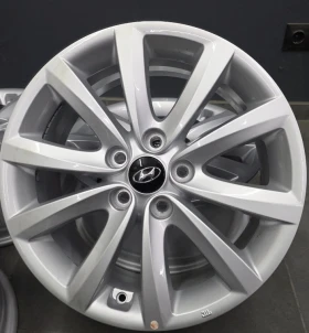 Hyundai I40 Седан - 9850 € / 19264.93 лв. - 10895346 11