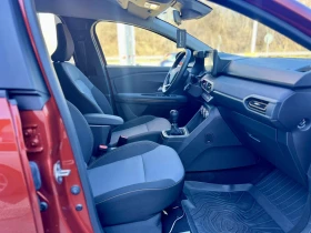 Dacia Jogger EXTREME / 1.0 TCe / Eco-G 100 / 6+ 1 / ГАРАНЦИЯ - 21500 € / 42050.35 лв. - 16492062 9