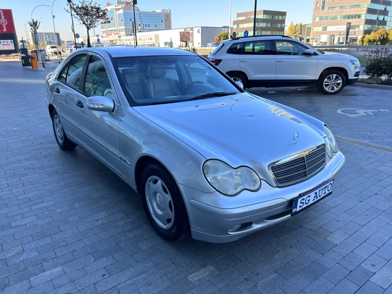 Mercedes-Benz C 200 KOMPRESSOR/AUT/КОЖА, снимка 3 - Автомобили и джипове - 47688533