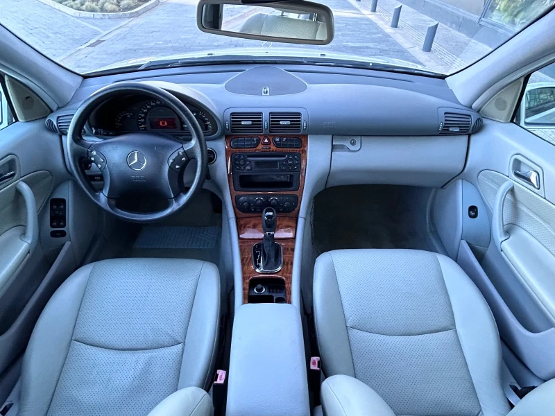 Mercedes-Benz C 200 KOMPRESSOR/AUT/КОЖА, снимка 8 - Автомобили и джипове - 47688533