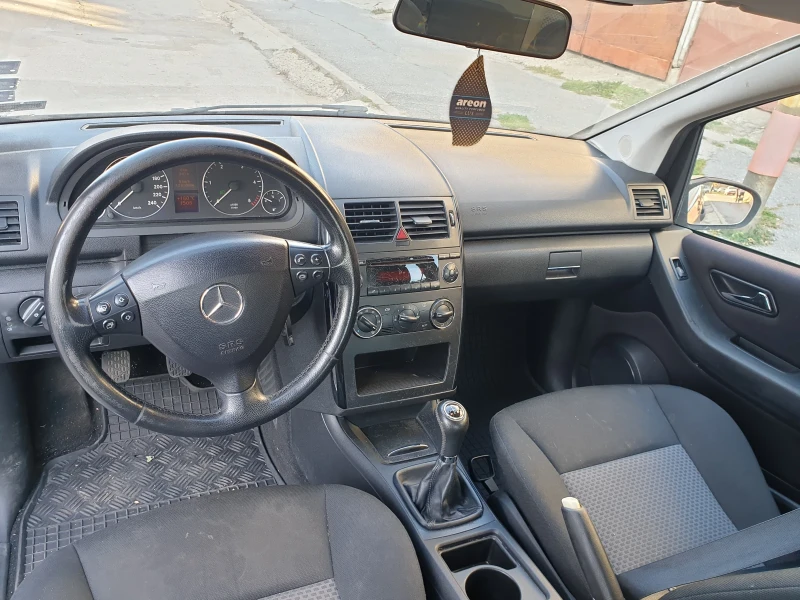 Mercedes-Benz A 180 Cdi, снимка 10 - Автомобили и джипове - 47812757