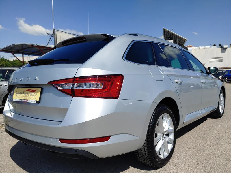 Skoda Superb 1.5TSI-Има видеоклип към обявата!, снимка 2 - Автомобили и джипове - 47981474