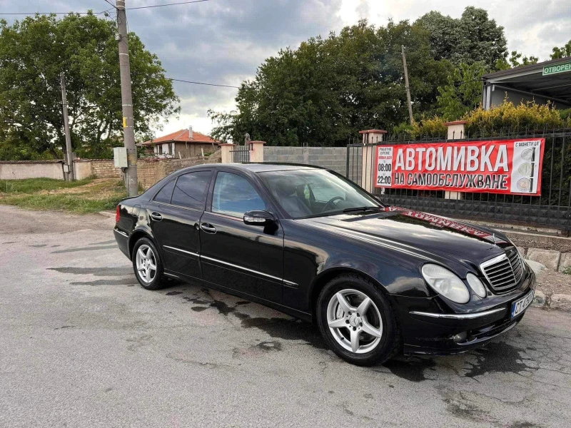 Mercedes-Benz E 320 7G- Tronik, снимка 2 - Автомобили и джипове - 48578624