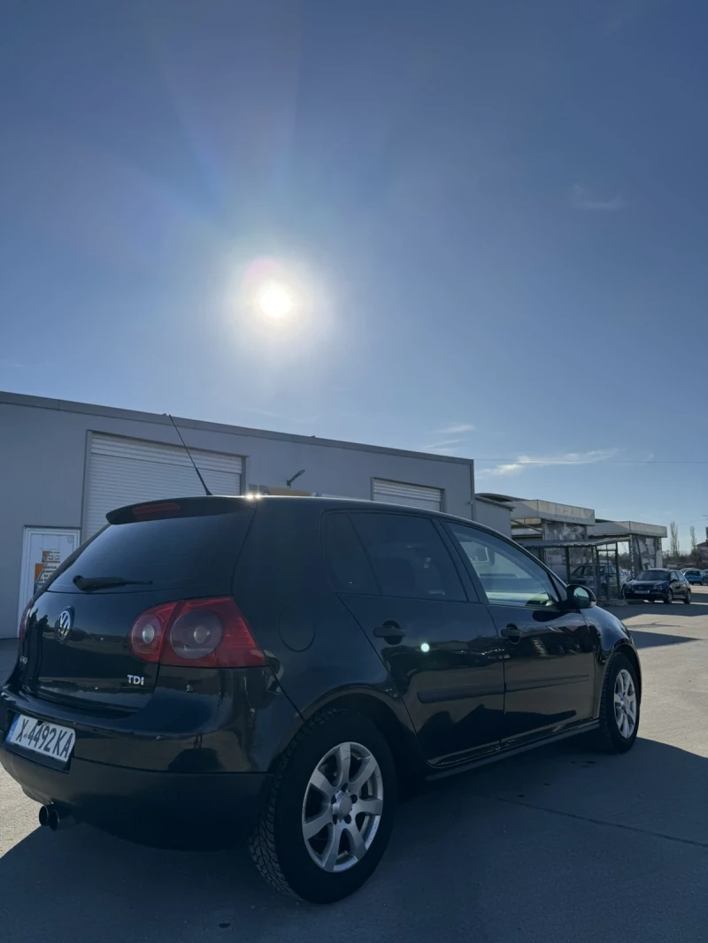 VW Golf Golf 5 1.9 TDI, снимка 4 - Автомобили и джипове - 49391700