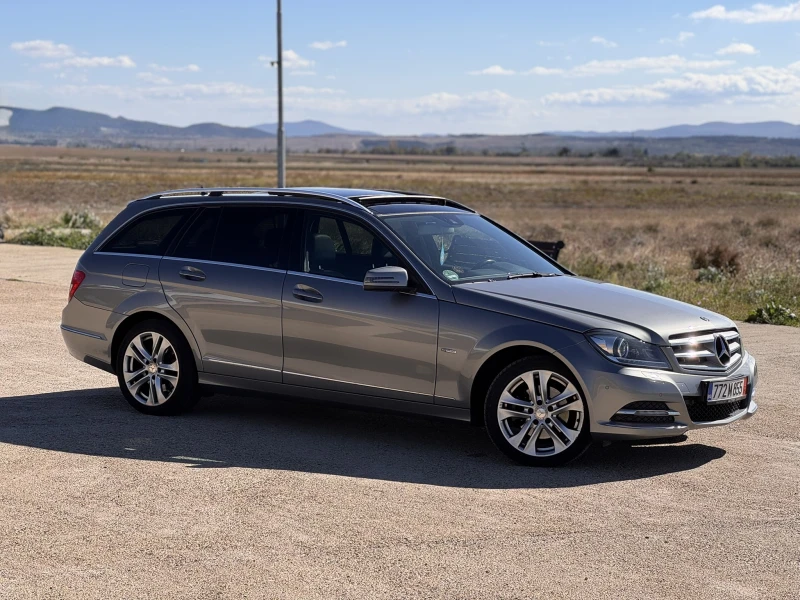 Mercedes-Benz C 250 Avantgarde Панорама Harman-Kardon, снимка 6 - Автомобили и джипове - 52206178
