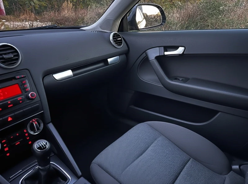 Audi A3, снимка 10 - Автомобили и джипове - 52360042