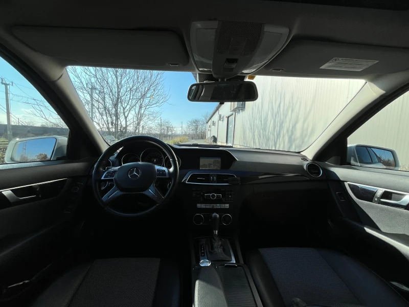Mercedes-Benz C 220, снимка 5 - Автомобили и джипове - 52791781