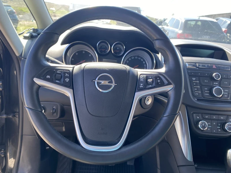 Opel Zafira 2.0d automatic, снимка 9 - Автомобили и джипове - 52856304