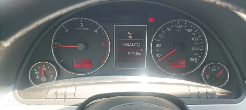 Audi A4 Avant S line, снимка 6 - Автомобили и джипове - 52976457