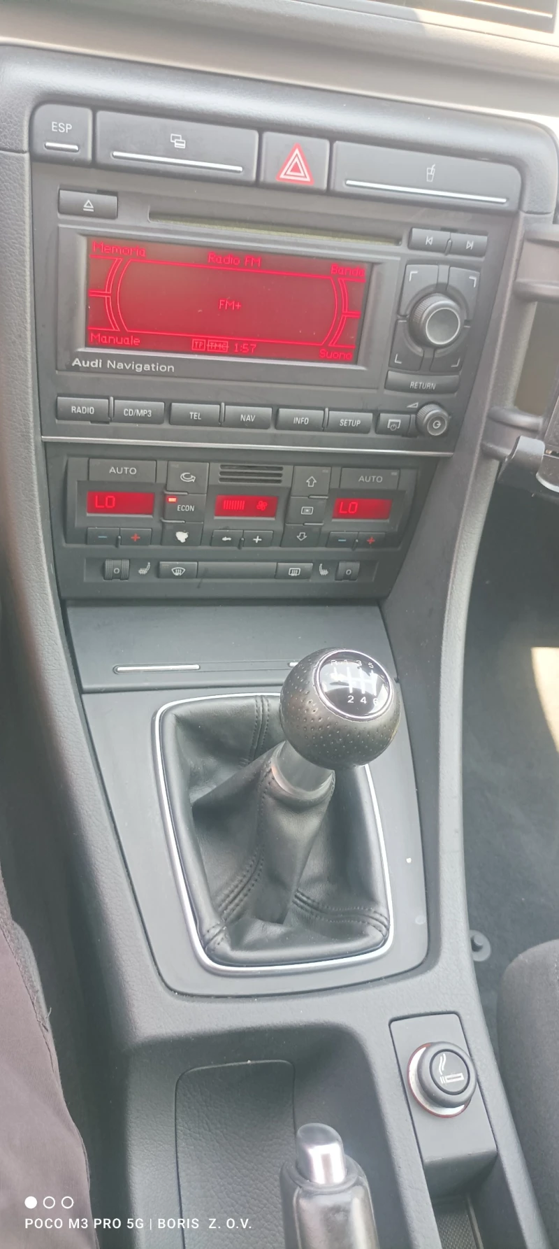 Audi A4 Avant S line, снимка 9 - Автомобили и джипове - 52976457