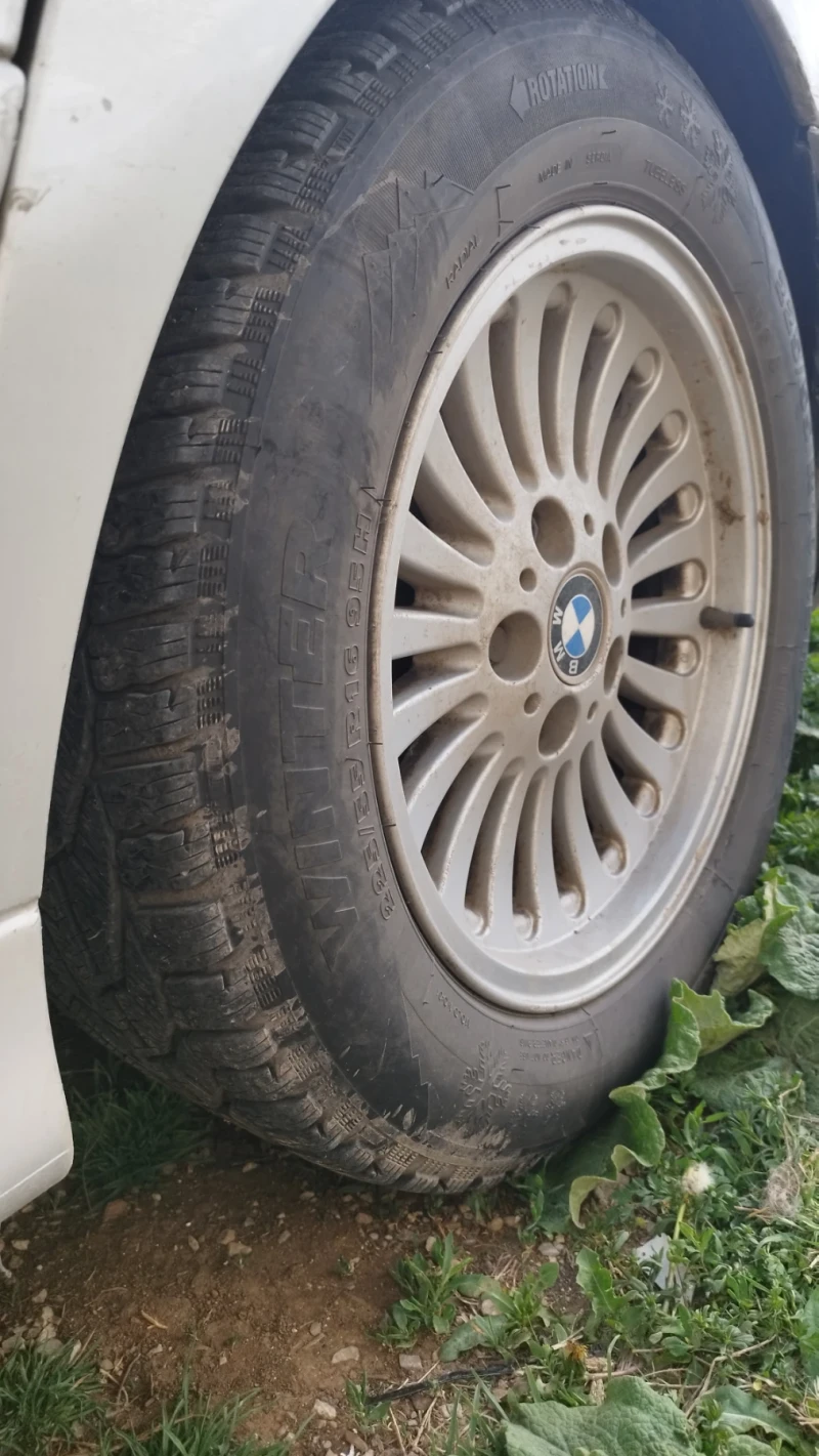 BMW 520, снимка 15 - Автомобили и джипове - 53176085