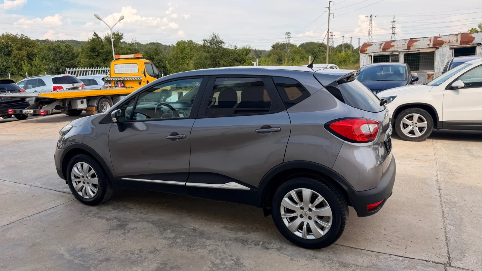 Renault Captur 1.5dci * Navi* * NOVA* UNIKAT* , снимка 4 - Автомобили и джипове - 38847015
