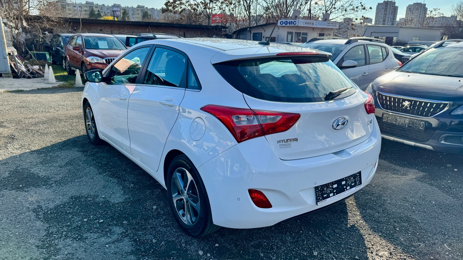 Hyundai I30 1.4i Внос ШВЕЙЦАРИЯ!PDC, LED, TEL, 6ск., Navi - изображение 7