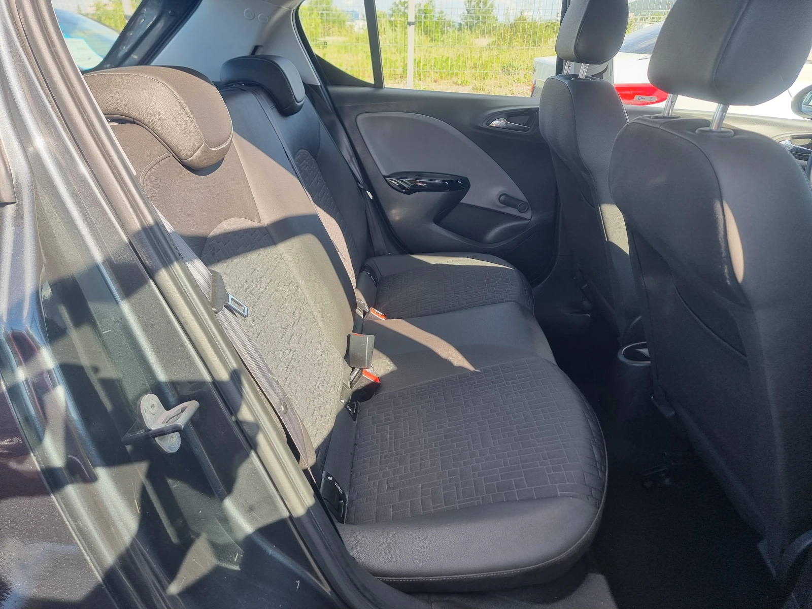 Opel Corsa 1.4i ГАЗ КЛИМАТИК - изображение 8