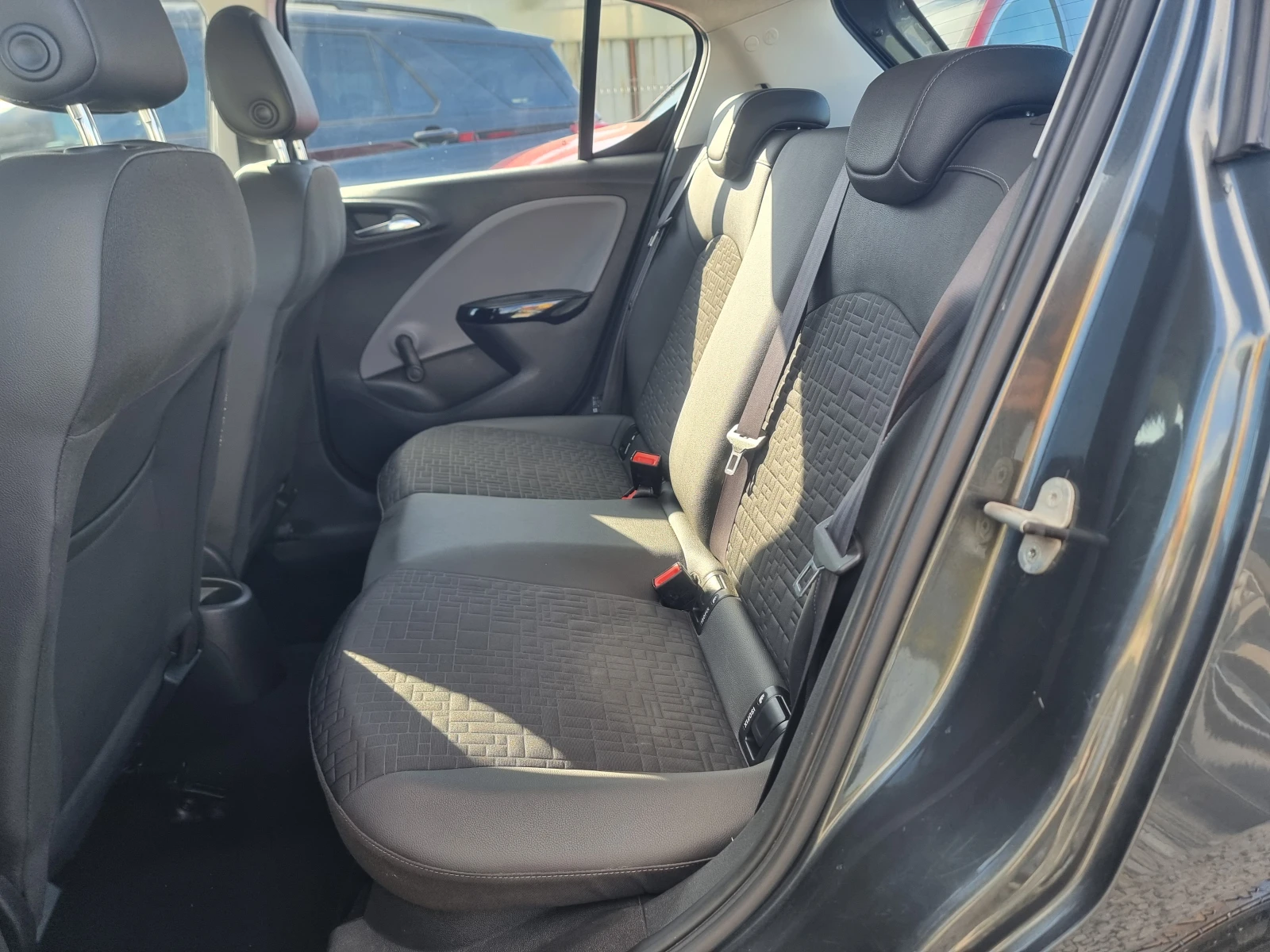 Opel Corsa 1.4i ГАЗ КЛИМАТИК - изображение 7