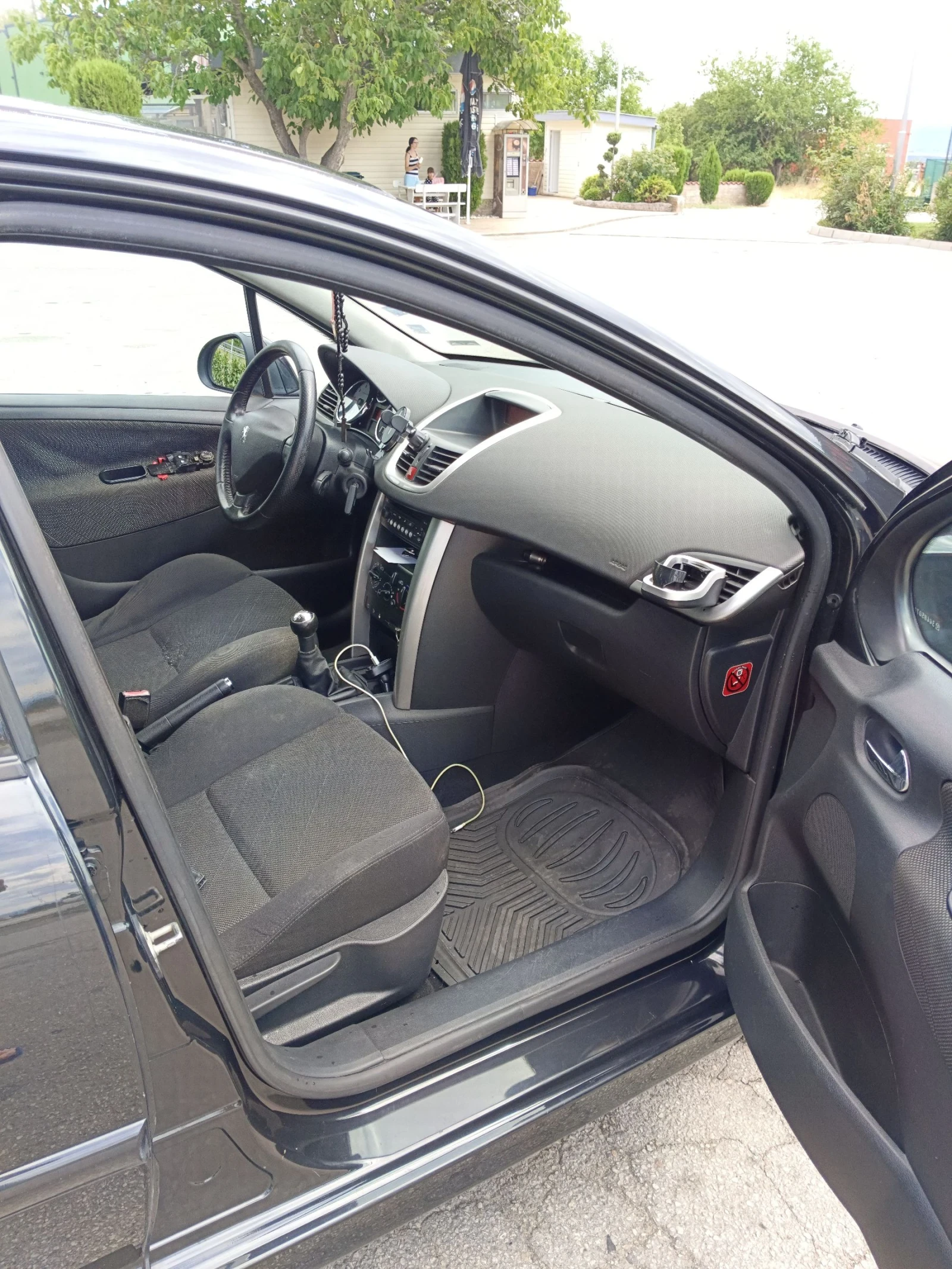 Peugeot 207 1.4 | LPG | Регистрирана | Обслужена |  - изображение 10