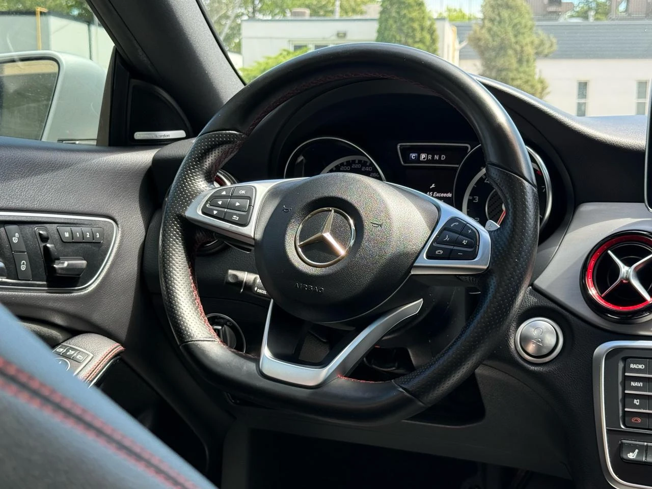 Mercedes-Benz CLA 45 AMG АВТОКРЕДИТ - изображение 8