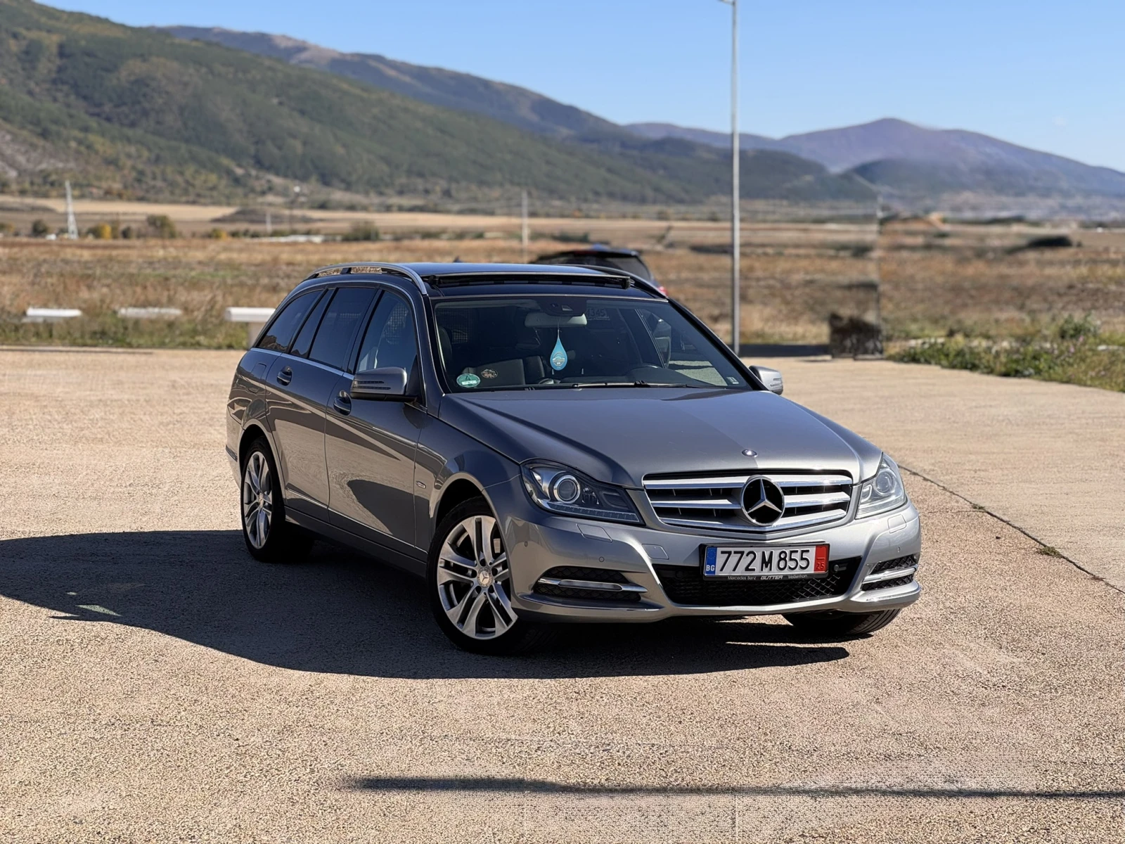 Mercedes-Benz C 250 Avantgarde Панорама Harman-Kardon - изображение 7