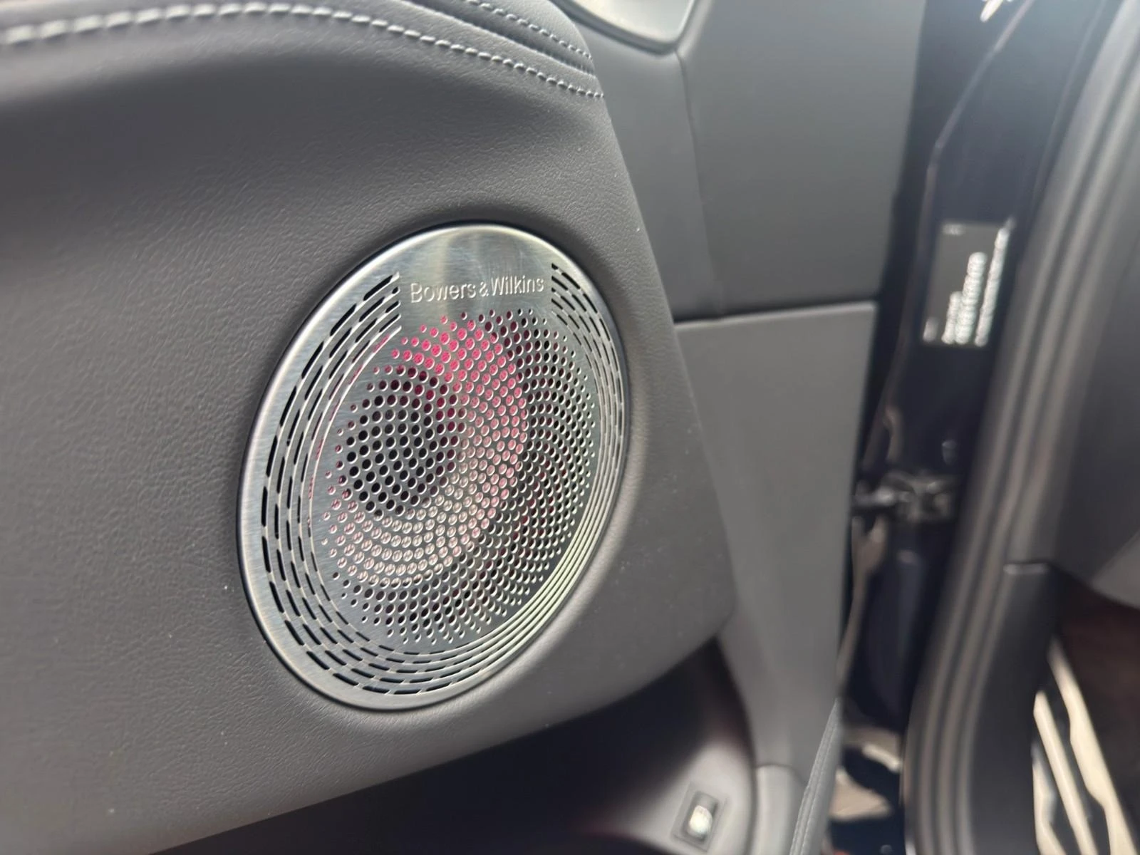 BMW XM LABEL/748 HP/PLUG-IN/CARBON/B&W/HEAD UP/360/ | Mobile.bg   8