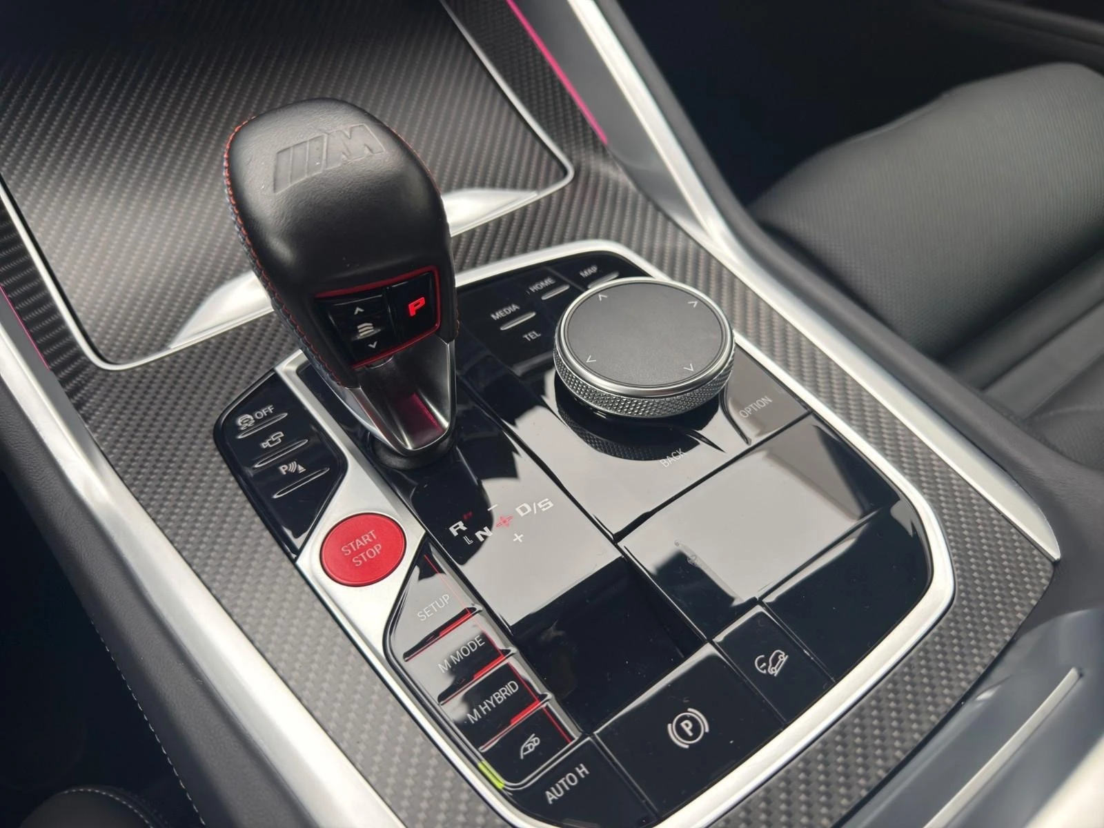 BMW XM LABEL/748 HP/PLUG-IN/CARBON/B&W/HEAD UP/360/ | Mobile.bg   14