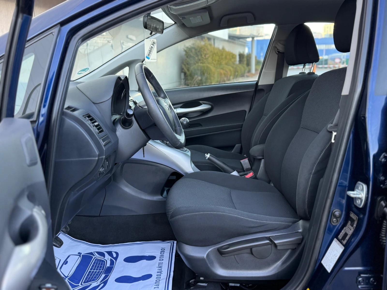 Toyota Auris 1.6i-132К.С. ФЕЙСЛИФТ НАВИГАЦИЯ КАМЕРА ОТЛИЧНА - изображение 7