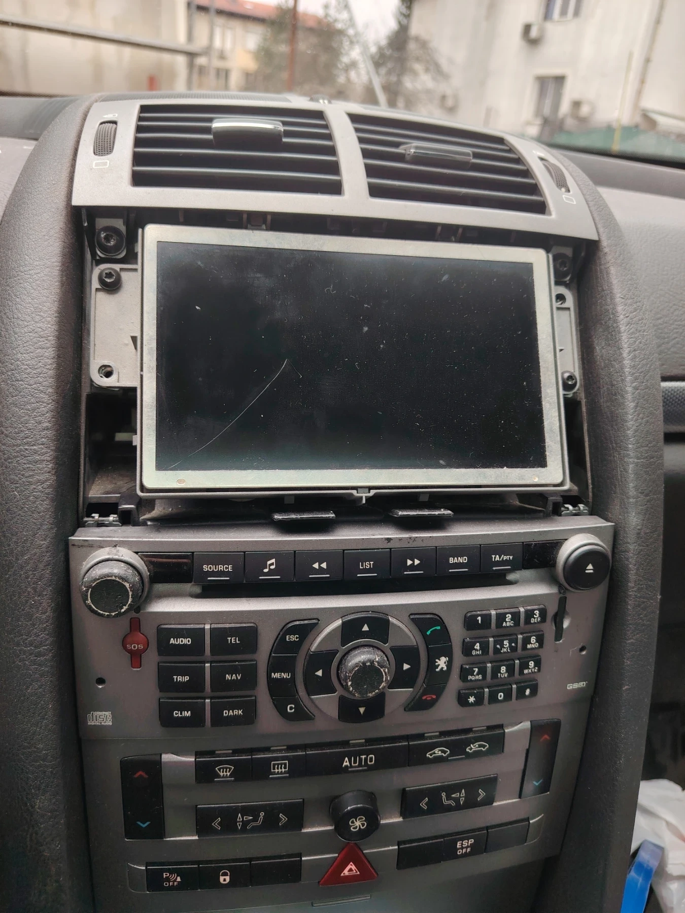 Peugeot 407 2.0 HDI - изображение 10